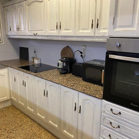 Apartamento Entero Con Terraza En El Centro De Rubi Luaran gambar